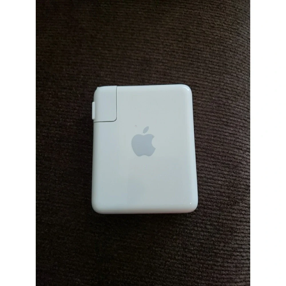 Apple AirPort Express‎ 802.11n Wi-Fi Base Station Model A1264